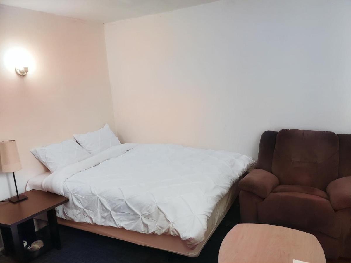 Booking-Eddy- Single Room With Self Check-In Hull エクステリア 写真